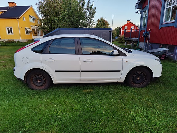 Ford Focus 4 of 7