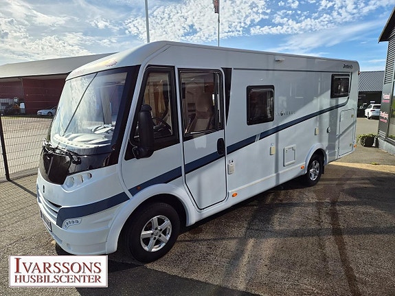 Dethleffs Globebus I4 / Enkelsängar / Taksäng / Endast 2.15m bred 2 of 20