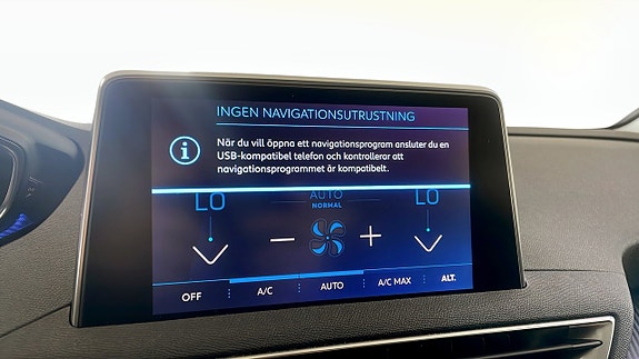 Peugeot 3008 15 of 18