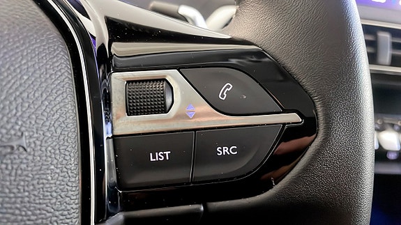 Peugeot 3008 16 of 18