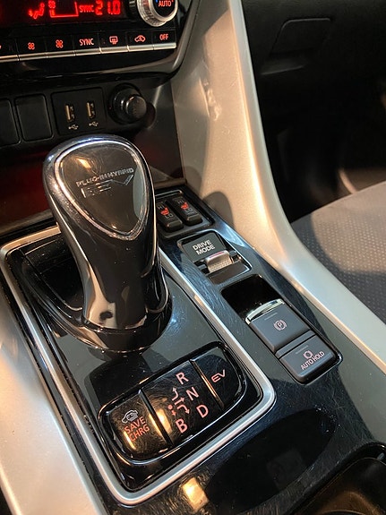Mitsubishi Eclipse Cross 13 of 14
