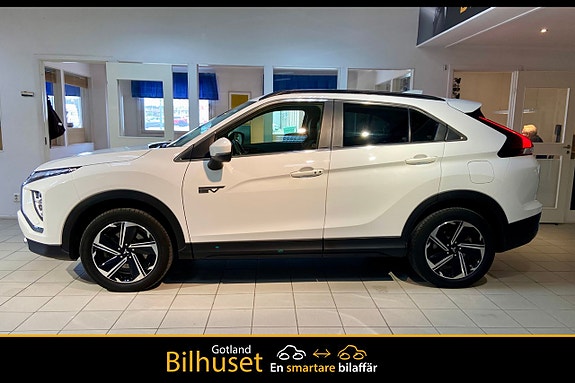 Mitsubishi Eclipse Cross 2 of 14