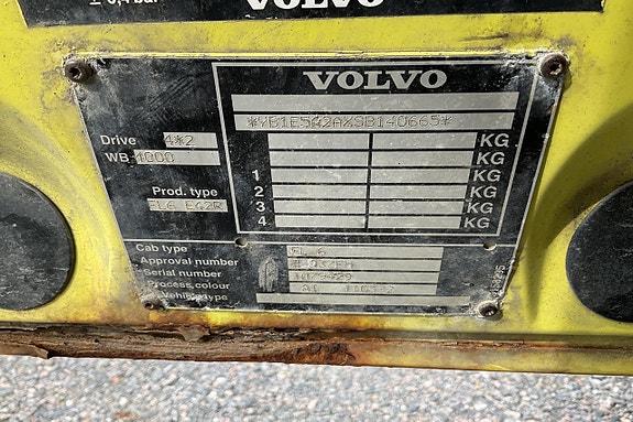 VOLVO FL618 19 of 27