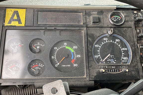 VOLVO FL618 10 of 27