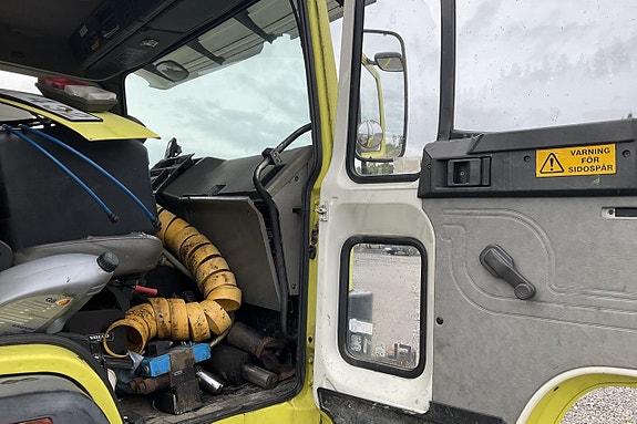 VOLVO FL618 20 of 27