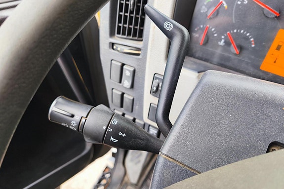 VOLVO FL280 13 of 27