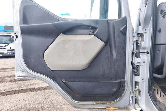 VOLVO FL280 7 of 27