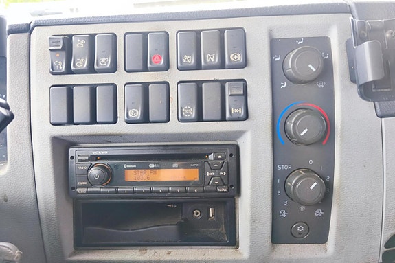 VOLVO FL280 21 of 27