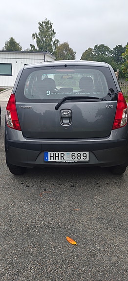 Hyundai i10 6 of 8
