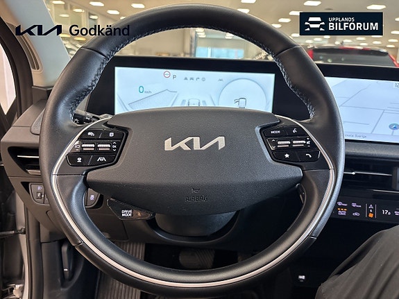 Kia EV6 15 of 18