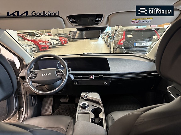 Kia EV6 7 of 18