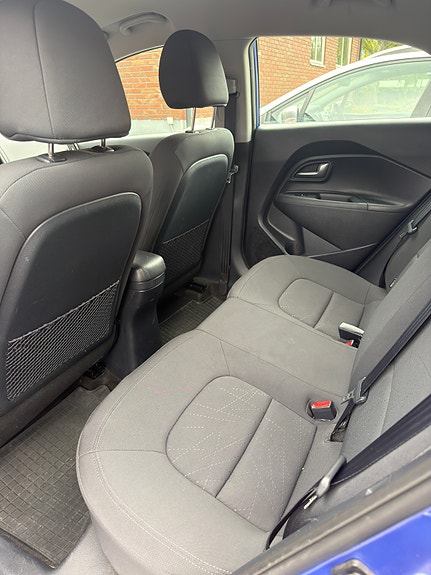 Kia Rio 22 of 23