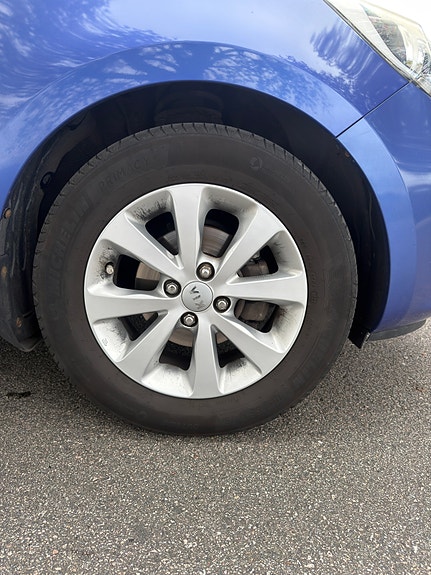 Kia Rio 10 of 23