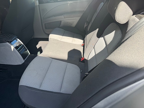 Skoda Superb 5 of 12