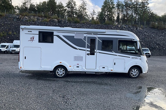 Mercedes-Benz rapido M96 3 of 27