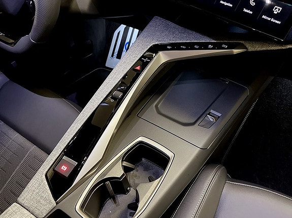 Peugeot 5008 10 of 15