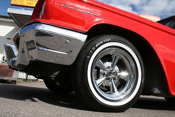 Ford Thunderbird 14 of 22