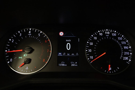 Renault Clio 7 of 13