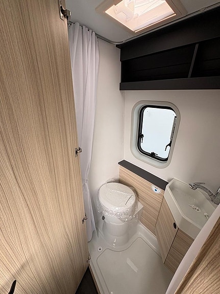 Sun Living V 65GX - FIAT Multijet3 2,2 140HP (103kWh) 35H 7 of 19