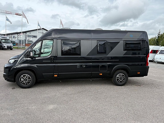 Sun Living V 65GX - FIAT Multijet3 2,2 140HP (103kWh) 35H 3 of 19