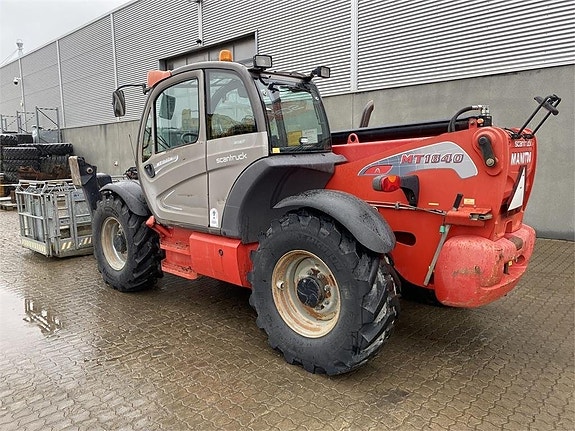 Manitou MT1840A 2 of 10