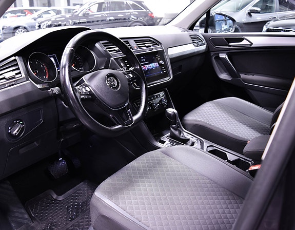 Volkswagen Tiguan 15 of 19