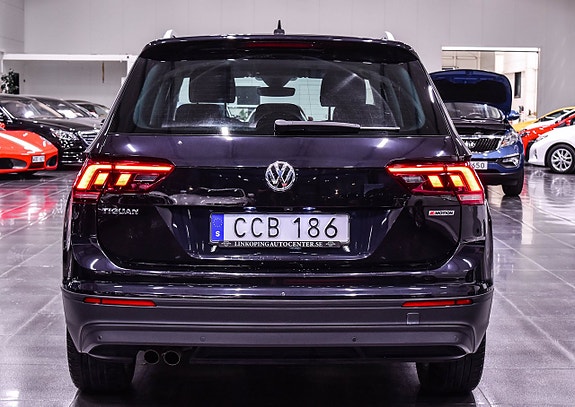Volkswagen Tiguan 7 of 19