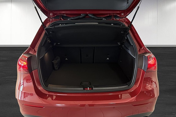 Mercedes-Benz A250 14 of 14