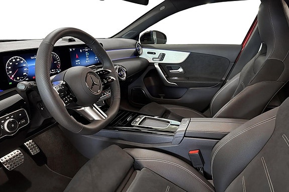 Mercedes-Benz A250 6 of 14