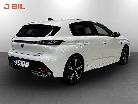Peugeot 308 3 of 15