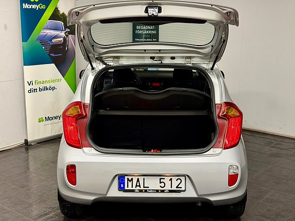 Kia Picanto 12 of 13