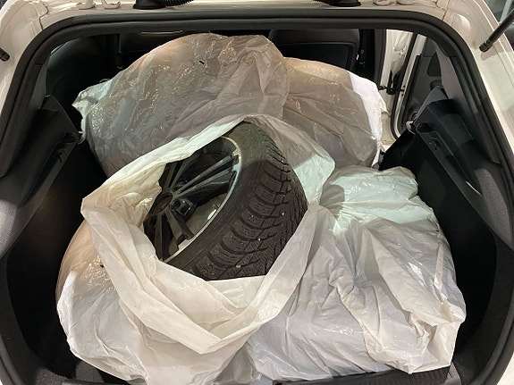 Mercedes-Benz A200 d 15 of 16