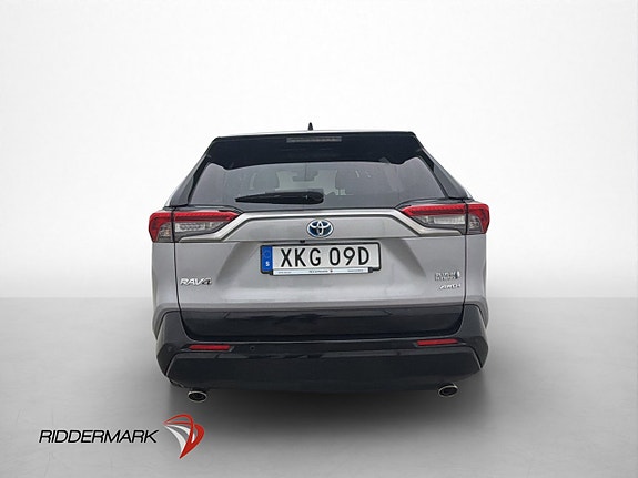 Toyota RAV4 Plug-in Hybrid 5 of 30
