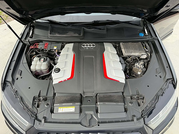 Audi SQ7 9 of 14