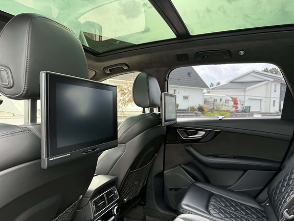Audi SQ7 4 of 14