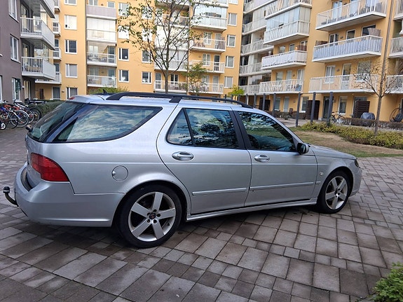 Saab 9-5 4 of 5