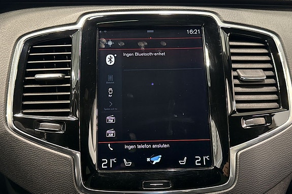 Volvo XC90 16 of 29