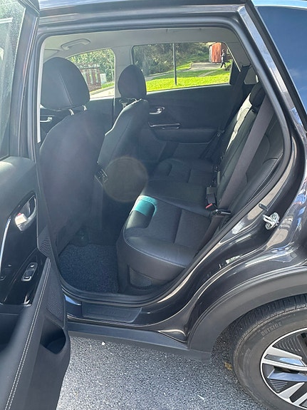 Kia Niro 8 of 12