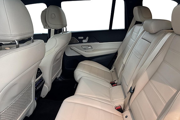 Mercedes-Benz GLS450 d 9 of 15