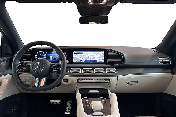 Mercedes-Benz GLS450 d 8 of 15