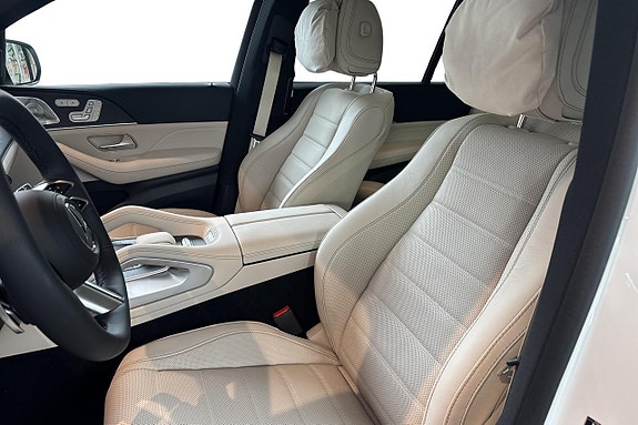 Mercedes-Benz GLS450 d 7 of 15
