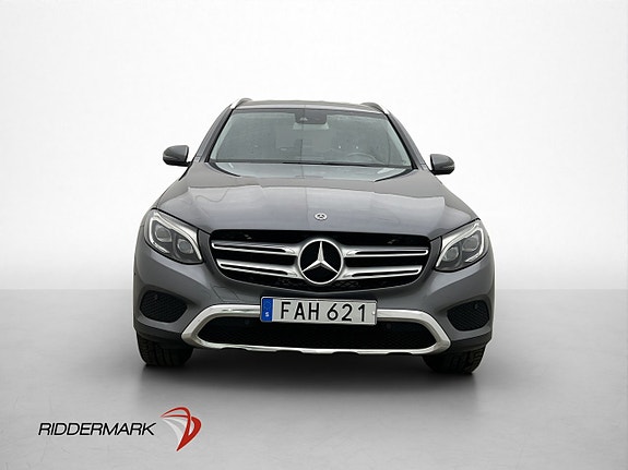 Mercedes-Benz GLC350 e 2 of 30