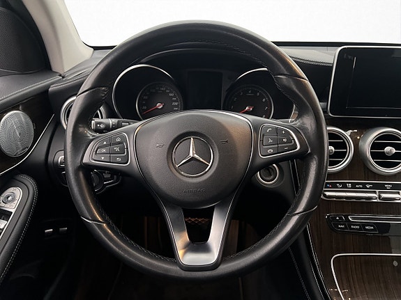 Mercedes-Benz GLC350 e 11 of 30