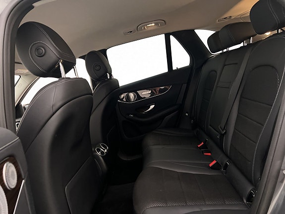 Mercedes-Benz GLC350 e 19 of 30