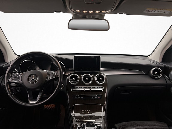 Mercedes-Benz GLC350 e 20 of 30