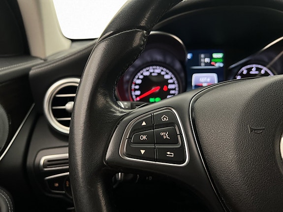 Mercedes-Benz GLC350 e 21 of 30