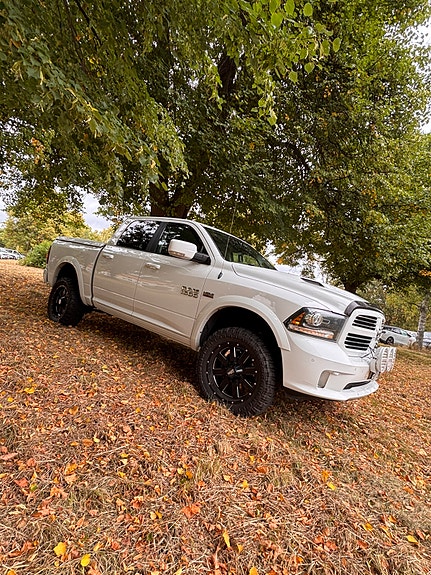 RAM 1500 6 of 9