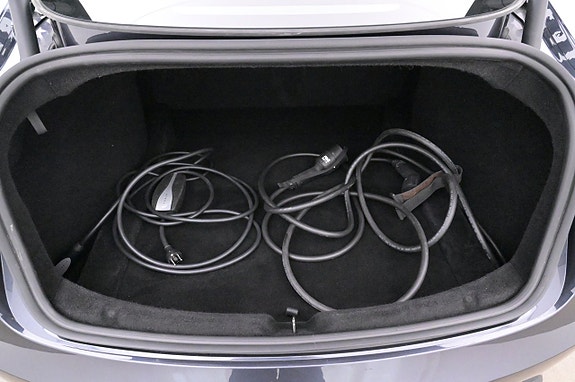 Tesla Model 3 25 of 27
