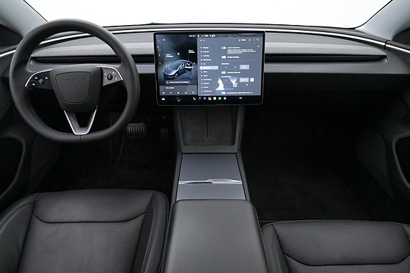 Tesla Model 3 6 of 27