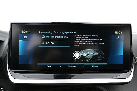 Peugeot e-2008 15 of 27